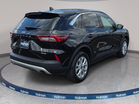 Certified 2024 Ford Escape Active AWD/4WD image 5