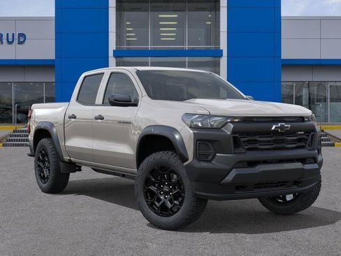 New 2026 Chevrolet Colorado Trail Boss AWD/4WD image 7