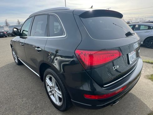 Used 2017 Audi Q5 2.0T Premium Plus w/ Technology Package image 4