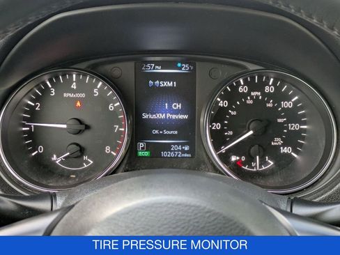 Used 2017 Nissan Rogue SL w/ SL Premium Package image 23