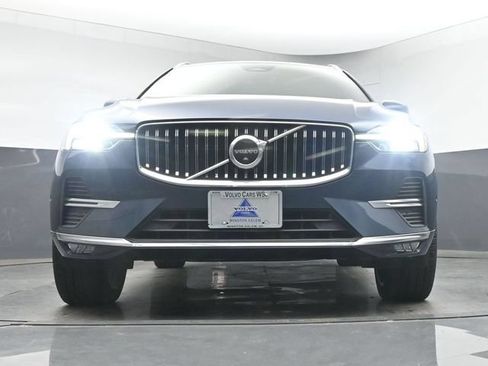 Used 2023 Volvo XC60 B5 Ultimate w/ Climate Package AWD/4WD image 12
