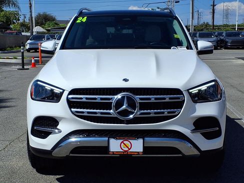 Used 2024 Mercedes-Benz GLE 350 4MATIC image 2