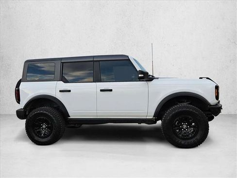 Certified 2022 Ford Bronco Wildtrak image 4