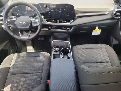 New 2026 Chevrolet Equinox LT image 12