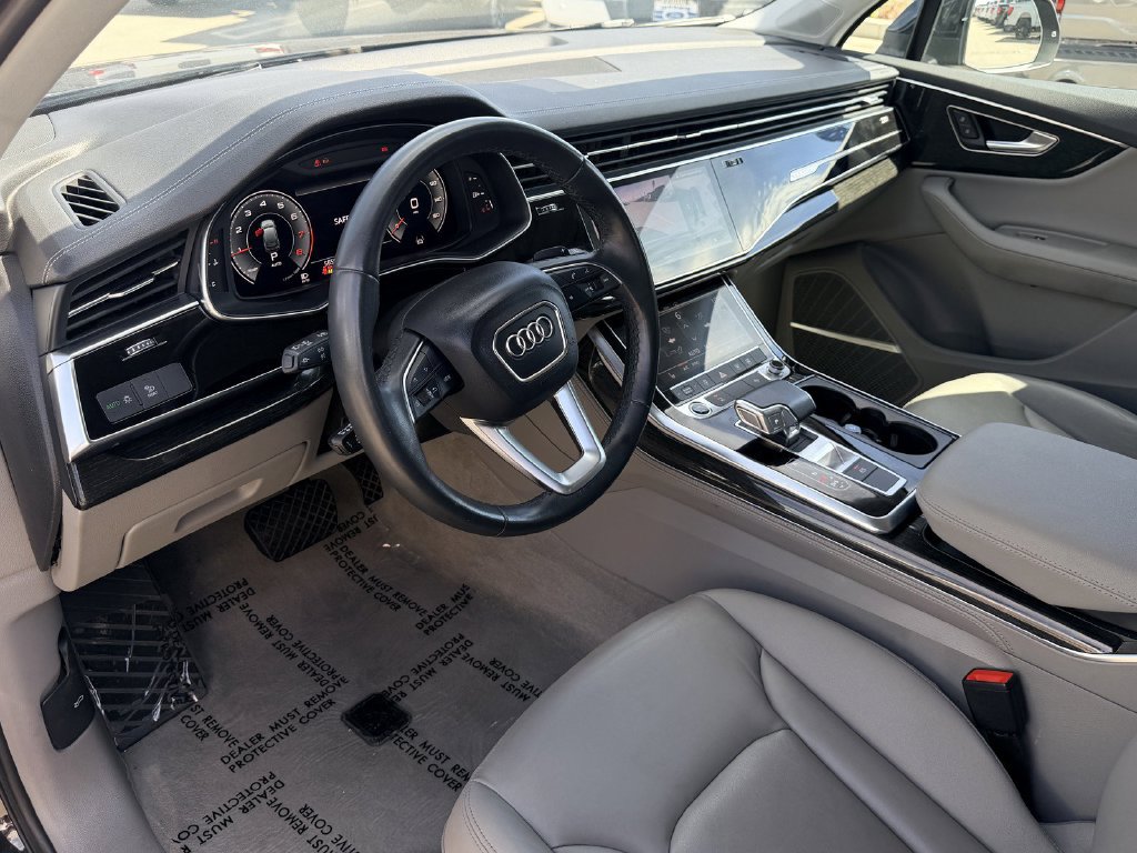 Used 2024 Audi Q7 2.0T Premium Plus AWD/4WD image 17