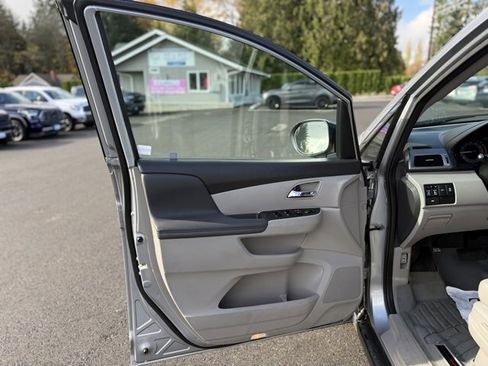 Used 2016 Honda Odyssey EX-L image 13
