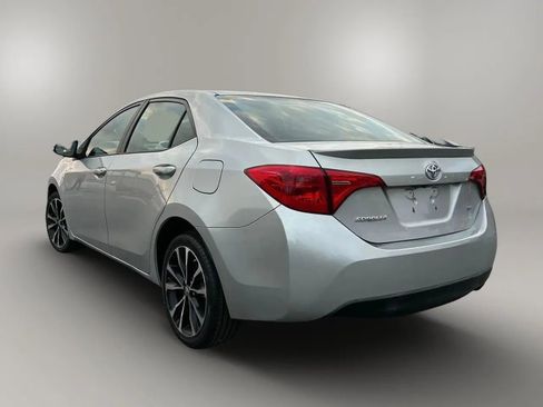 Used 2019 Toyota Corolla SE image 5
