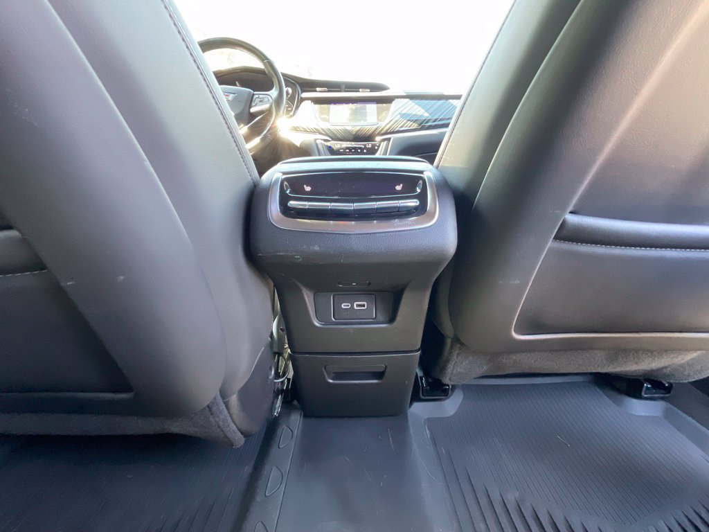 Used 2024 Cadillac XT6 Premium Luxury w/ LPO, Floor Liner Package AWD/4WD image 26
