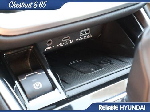 Used 2024 Subaru Outback Touring XT AWD/4WD image 38