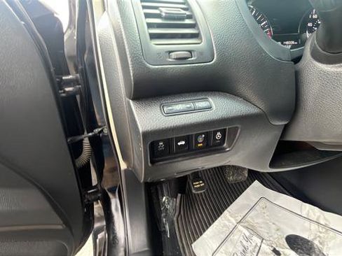 Used 2013 Nissan Altima 2.5 SL w/ Technology Pkg image 11