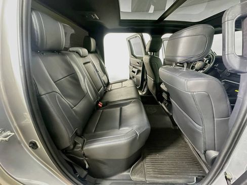 Used 2023 Toyota Tundra Platinum AWD/4WD image 12
