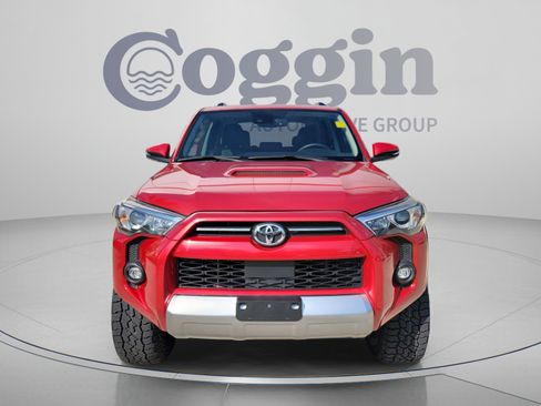 Used 2021 Toyota 4Runner TRD Off-Road Premium AWD/4WD image 5
