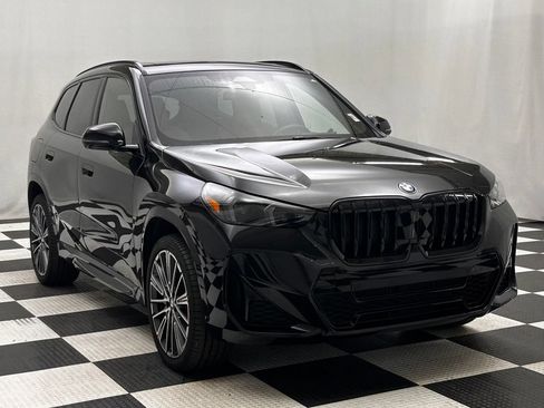 Used 2025 BMW X1 xDrive28i w/ Premium Package AWD/4WD image 2