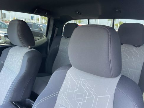 Used 2020 Toyota Tacoma TRD Sport w/ Technology Package RWD image 24