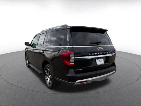 Used 2024 Ford Expedition Limited RWD image 11