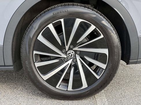 Used 2024 Volkswagen ID.4 S RWD image 16