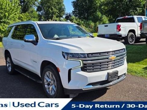 Used 2021 Chevrolet Tahoe Premier w/ Premium Package AWD/4WD image 1
