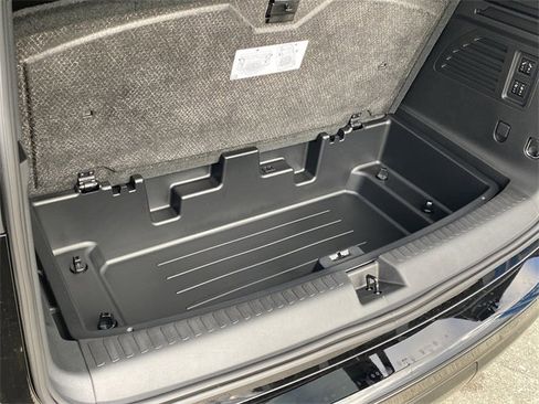 New 2026 Chevrolet Traverse RS w/ LPO, Floor Liner Package image 27