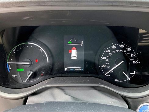 Used 2021 Toyota Sienna XLE image 12