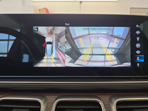 Certified 2022 Mercedes-Benz GLS 450 4MATIC image 27