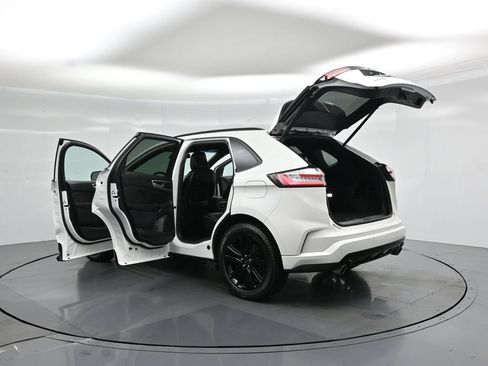 Certified 2020 Ford Edge ST-Line FWD image 34