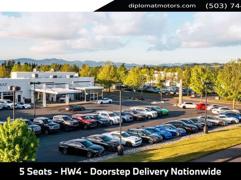 Used 2023 Tesla Model Y Long Range AWD/4WD image 3