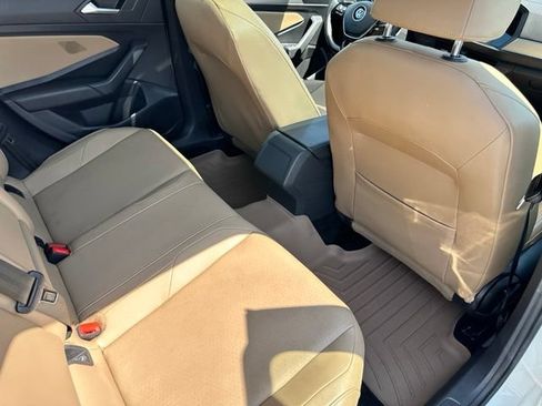 Used 2020 Volkswagen Jetta SE FWD image 23