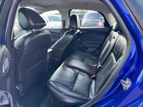 Used 2014 Ford Focus SE w/ Equipment Group 201A FWD image 29