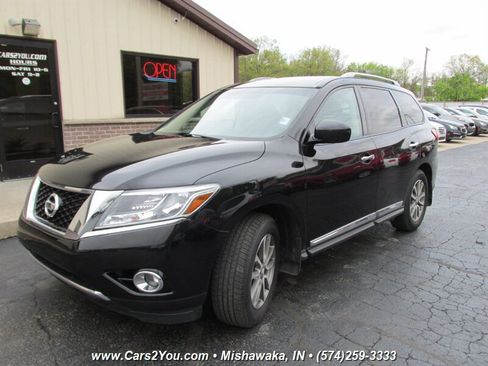 Used 2015 Nissan Pathfinder SL w/ SL Premium Package AWD/4WD image 3