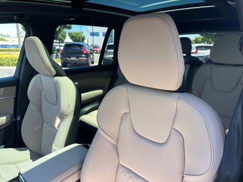 Certified 2026 Volvo XC90 B5 Plus image 15