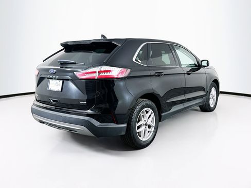 Used 2023 Ford Edge SEL image 9