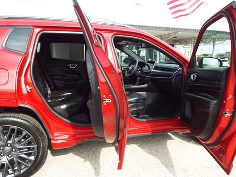 Used 2023 Jeep Compass Limited w/ Red Edition image 29