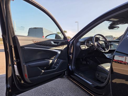 Used 2023 Audi A6 2.0T Premium image 11