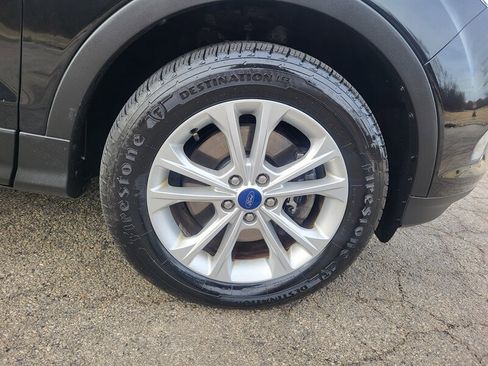 Used 2017 Ford Escape SE w/ SE Cold Weather Package image 30