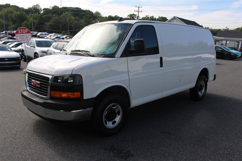Used 2023 GMC Savana 2500 w/ Driver Convenience Package RWD image 4