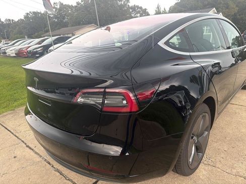 Used 2018 Tesla Model 3 Long Range RWD image 8