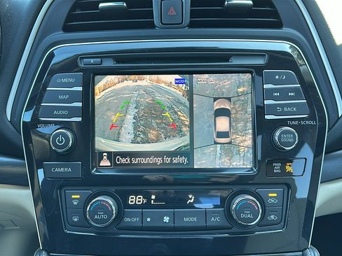 Certified 2023 Nissan Maxima Platinum w/ Sport Mat Group image 21