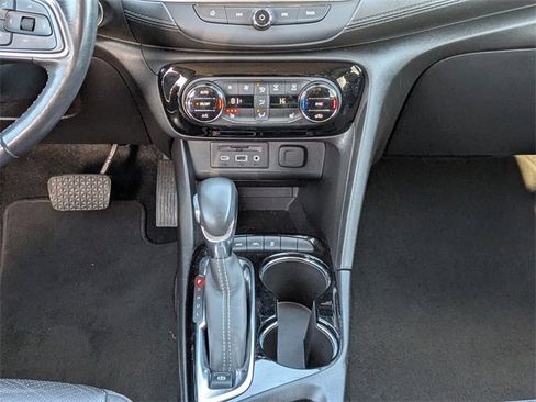 Used 2021 Buick Encore GX Essence w/ Advanced Technology Package image 19