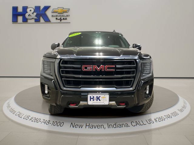 Used 2022 GMC Yukon AT4 AWD/4WD image 2