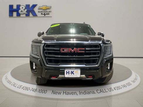 Used 2022 GMC Yukon AT4 AWD/4WD image 2
