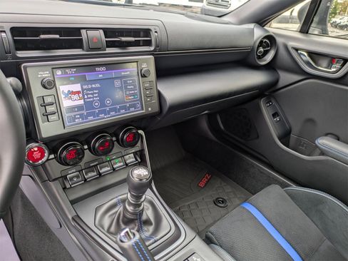 Used 2025 Subaru BRZ tS image 18