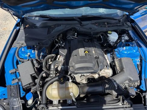 Used 2020 Ford Mustang Coupe w/ Equipment Group 101A RWD image 18