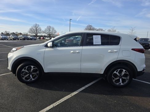 Used 2021 Kia Sportage LX image 13