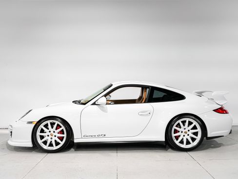 Used 2011 Porsche 911 Carrera GTS image 7