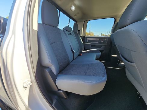 Used 2018 RAM 1500 Big Horn image 28