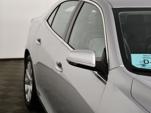 Used 2016 Chevrolet Malibu LTZ FWD image 14