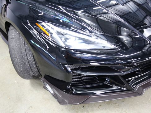 Used 2024 Chevrolet Corvette Z06 w/ Z07 Performance Package RWD image 57