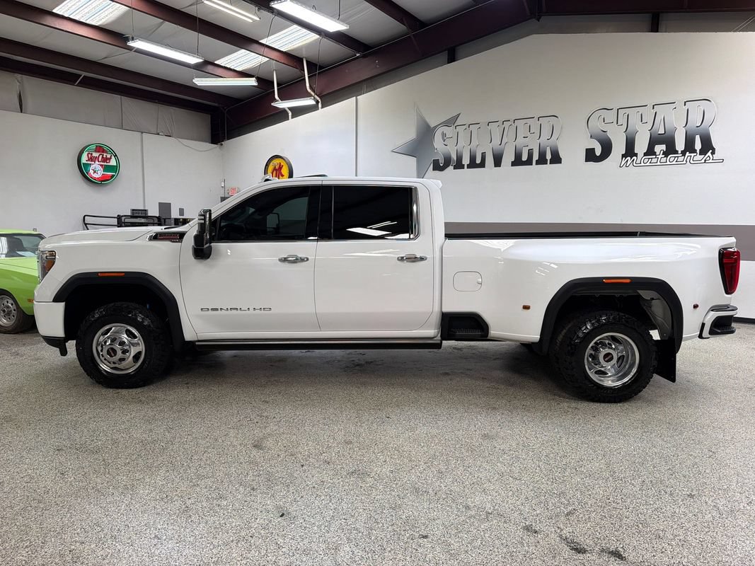 Used 2023 GMC Sierra 3500 Denali AWD/4WD image 3