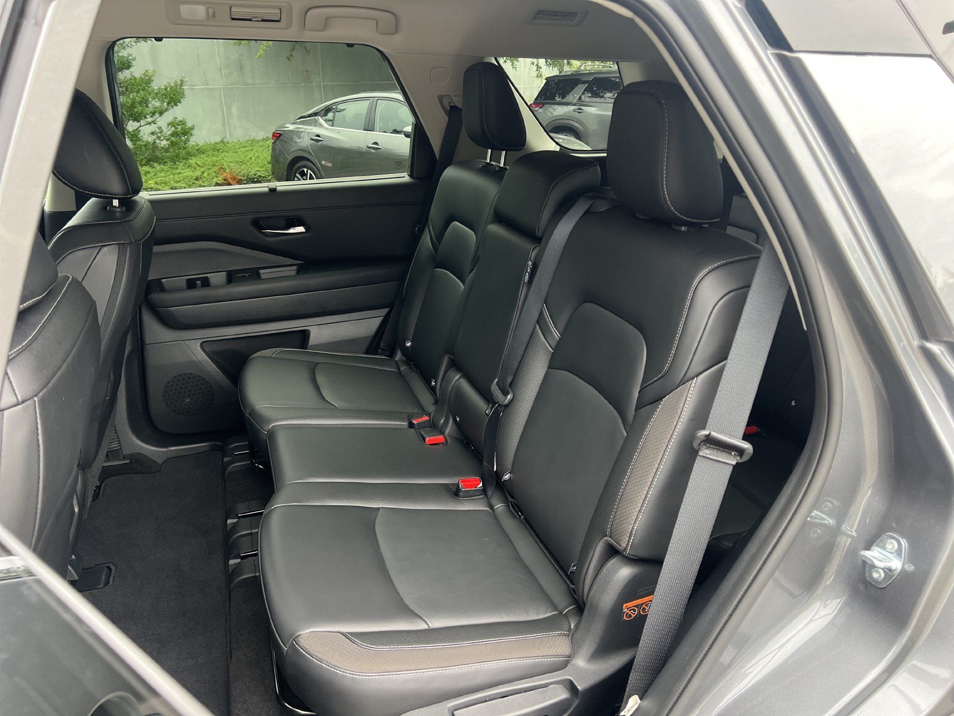 Certified 2024 Nissan Pathfinder SL AWD/4WD image 16