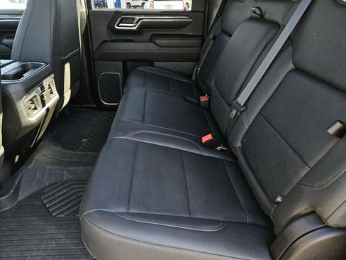 Used 2024 Chevrolet Silverado 2500 LTZ w/ LTZ Premium Package image 28